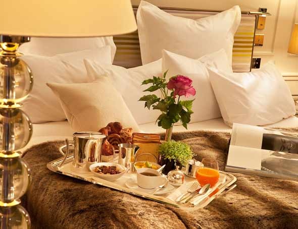 [Hotel Room[3].jpg]
